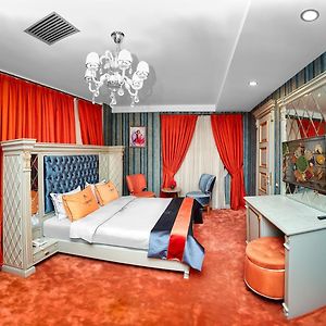 Manor Luxury Hotel Baku Night City Tour Free